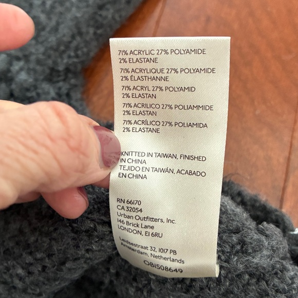 Free People sweater - Picture 5 of 6